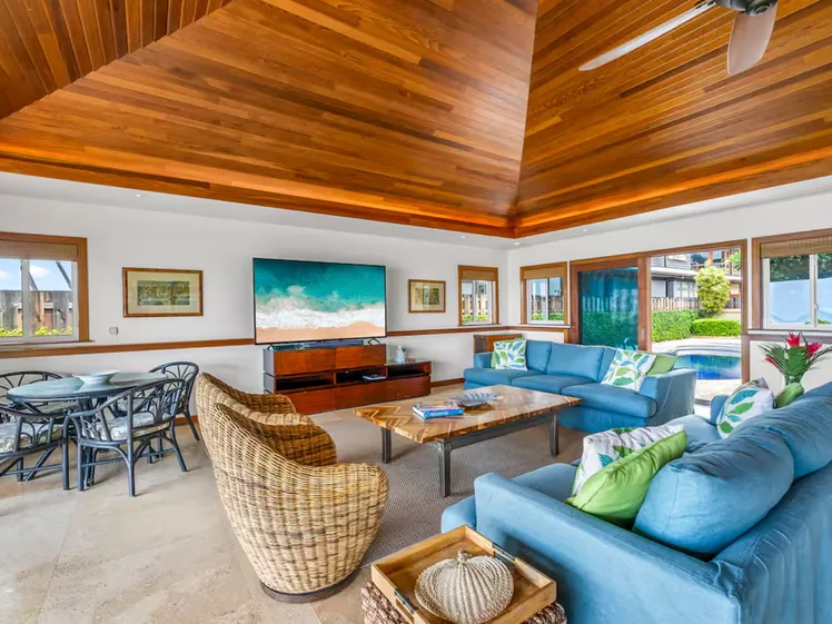Villa oceanfront con piscina privata