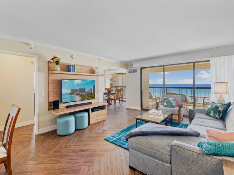 Condominio fronte spiaggia con vista su Waikiki Beach
