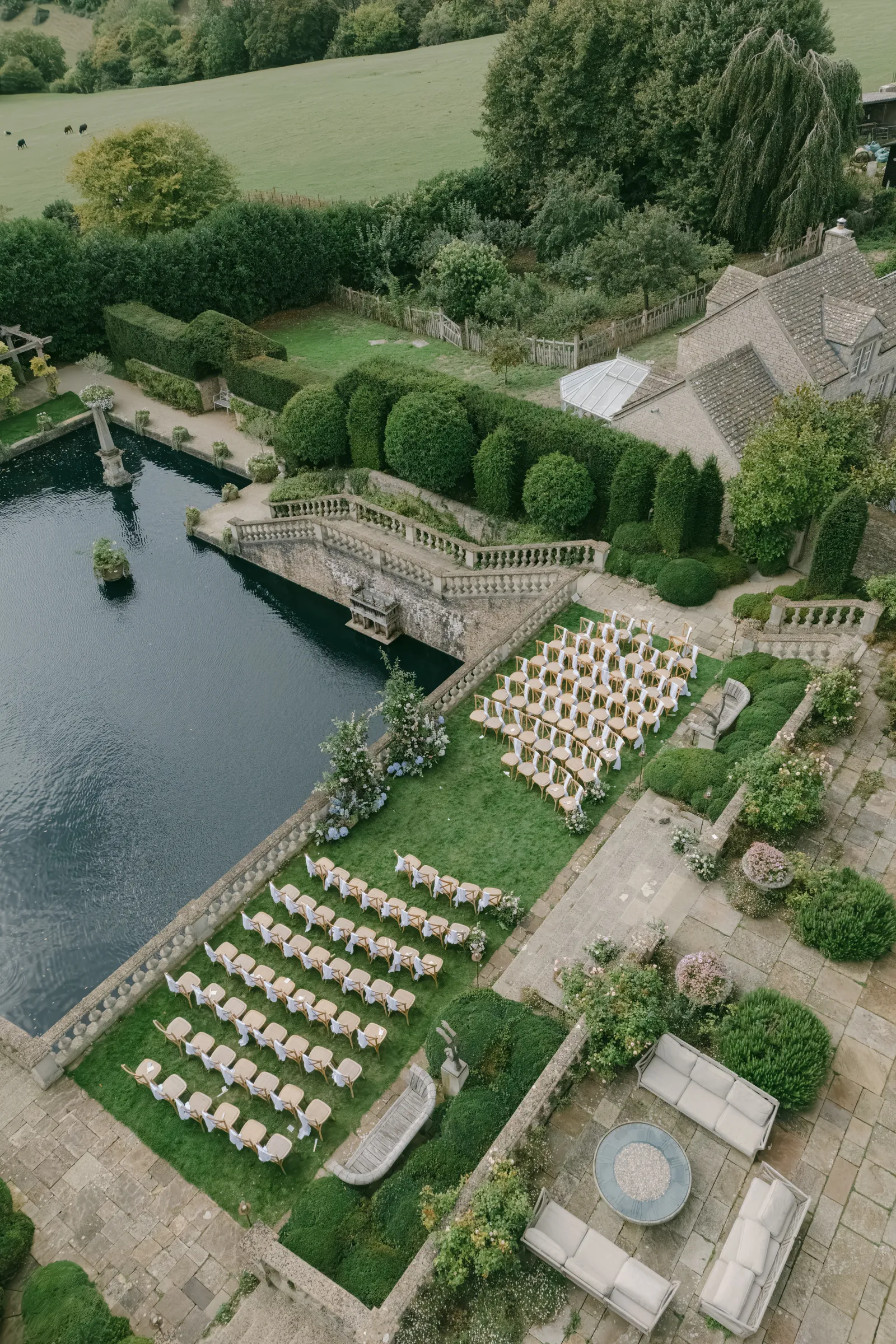 Piscina e giardini di Euridge Manor